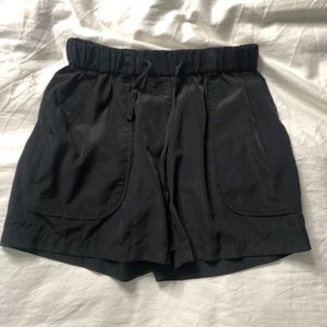 🆕 NWOT BCBG High Waisted